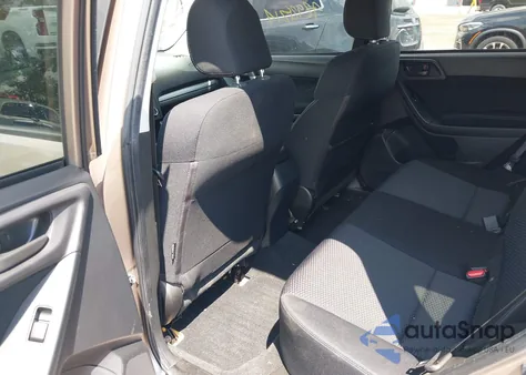 2015 Subaru Forester 2.5I Premium из США, поврежденный, VIN JF2SJAFC2FH556321